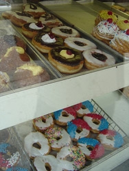 peter pan bakery greenpoint brooklyn