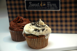 sweet farm cupcakes
