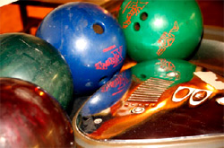gutter bar brooklyn bowling