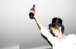 meghan ledare french 75